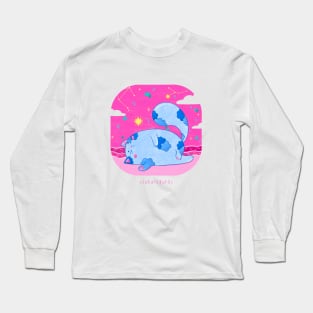 asleep under a fuchsia sky Long Sleeve T-Shirt